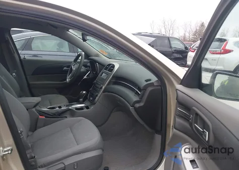 2015 Chevrolet Malibu Ls z USA, uszkodzony, nr VIN 1G11B5SL8FF103698